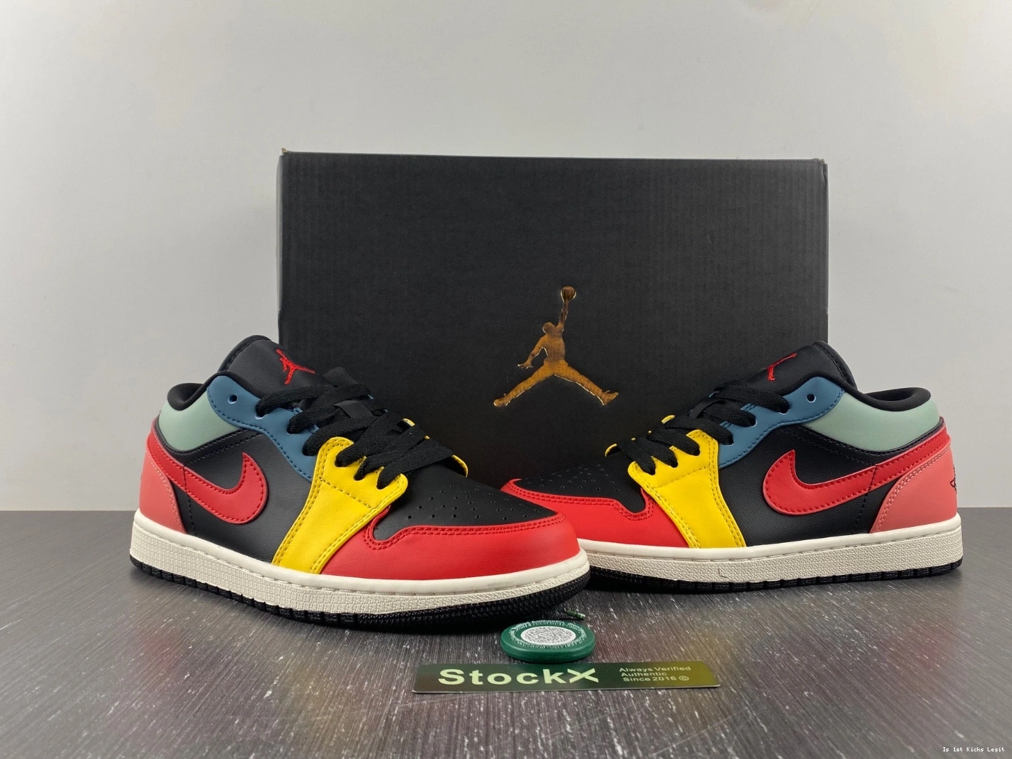 DN3739-060 Multi-Color Low (W) Black Jordan SE - Air 1 0109